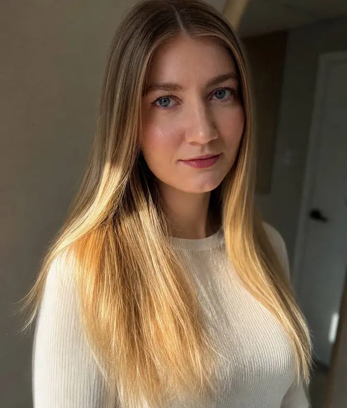 Valerie — Financial Manager